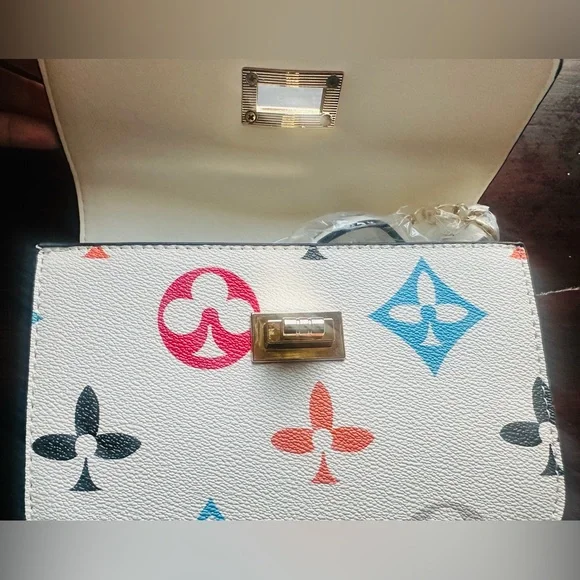 Stylish Multicolor Crossbody Bag - Picture 3 of 5